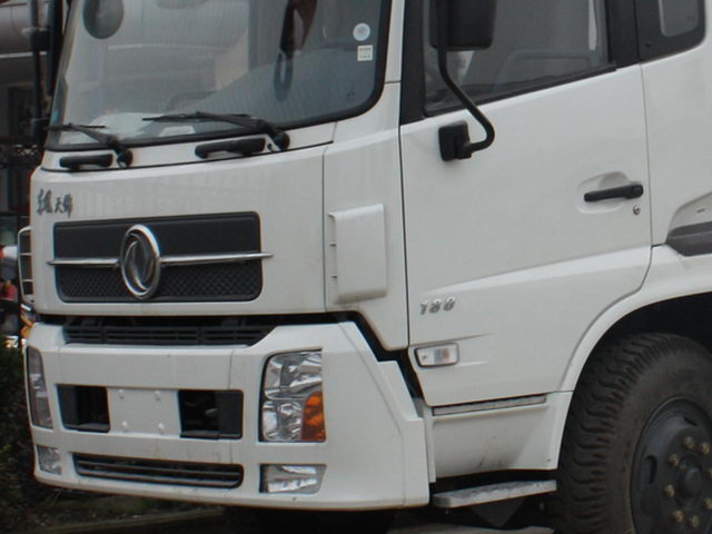 江特牌JDF5120XLCDFL4型冷藏车