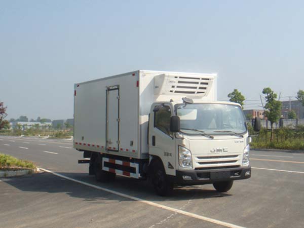 江特牌JDF5080XLCJ5型冷藏车