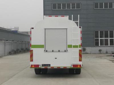 重汽豪沃四驱8方简易消防车