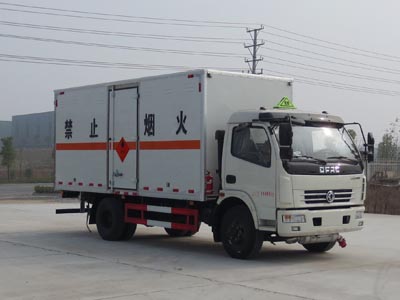 江特牌JDF5120XRQE5型易燃气体厢式运输车