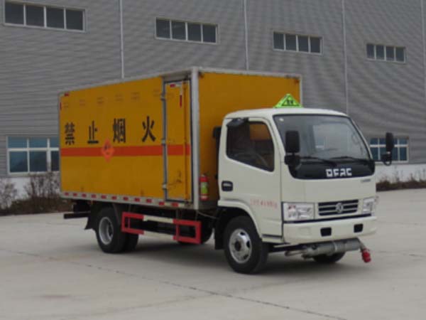 江特牌JDF5041XQYE5型爆破器材运输车