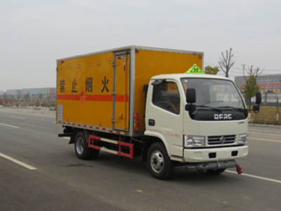 江特牌JDF5070XQYE5型爆破器材运输车