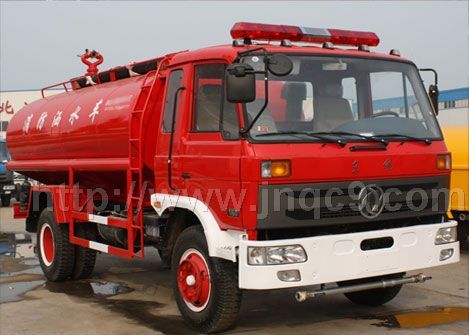 东风8方消防洒水车