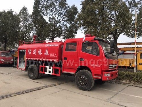 东风5.5方双排简易消防车